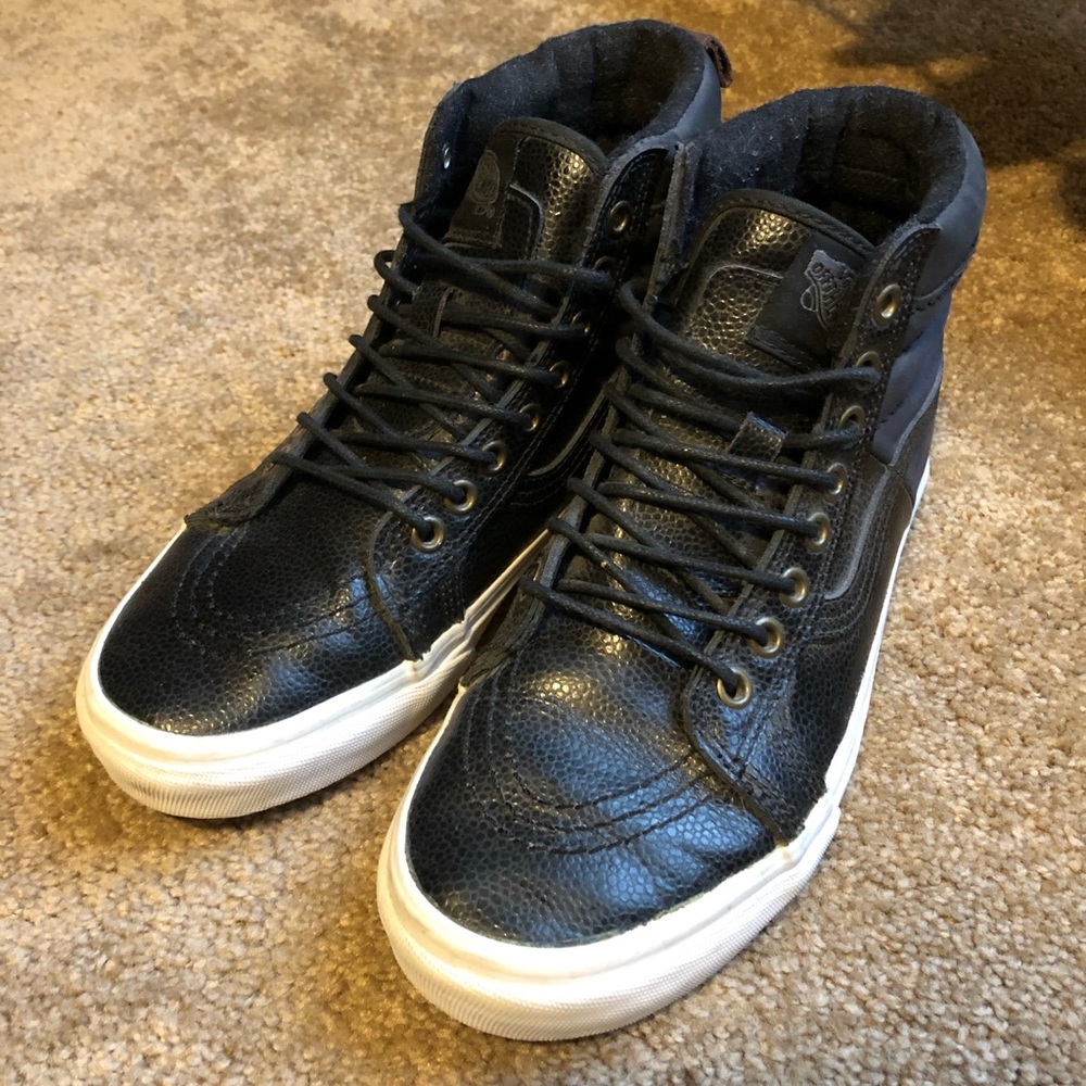 Vans black leather Sk8-hi MTE